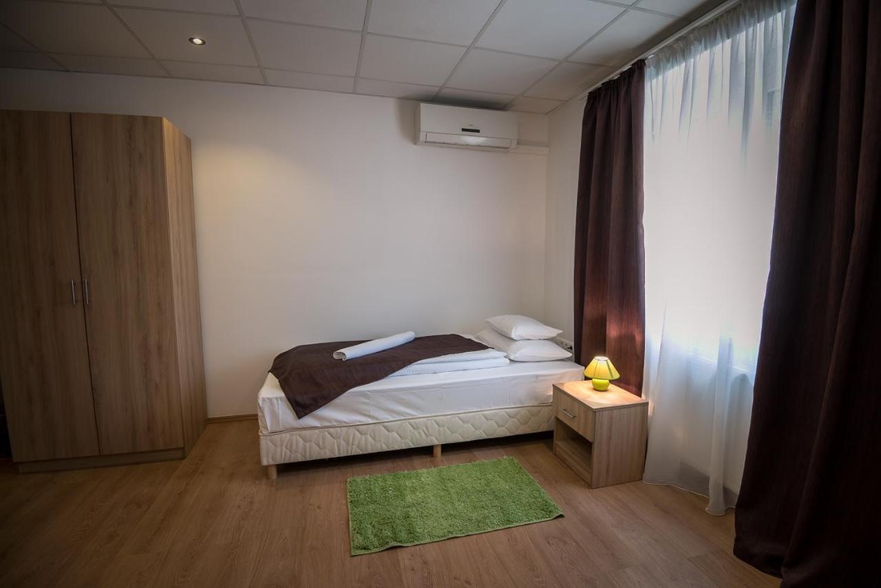 Mokka Apartman Segedin Dış mekan fotoğraf