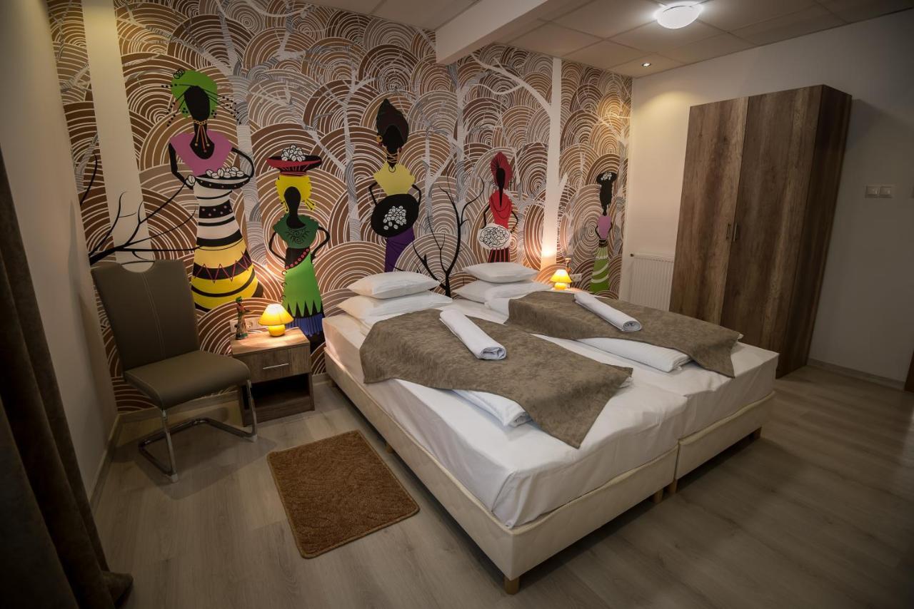 Mokka Apartman Segedin Dış mekan fotoğraf
