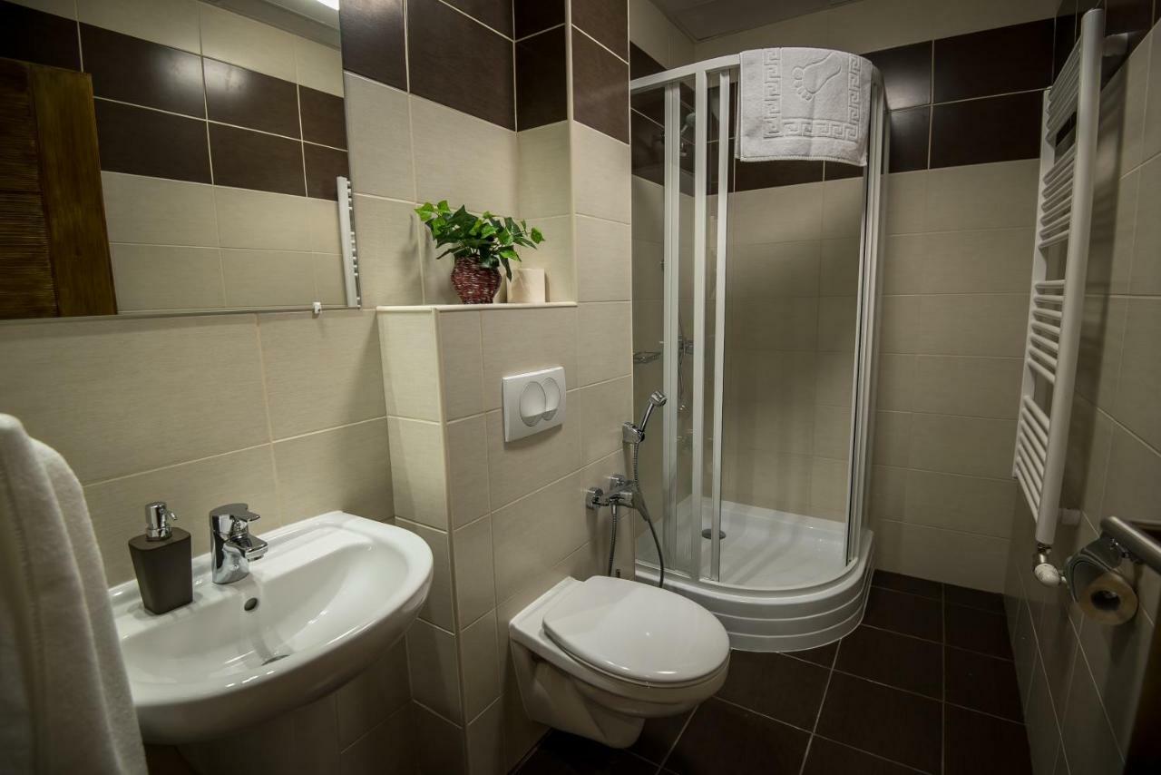 Mokka Apartman Segedin Dış mekan fotoğraf
